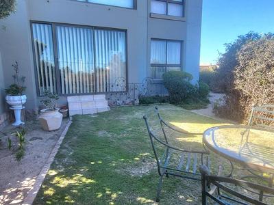 Apartment / Flat For Rent in Langebaan Country Estate, Langebaan
